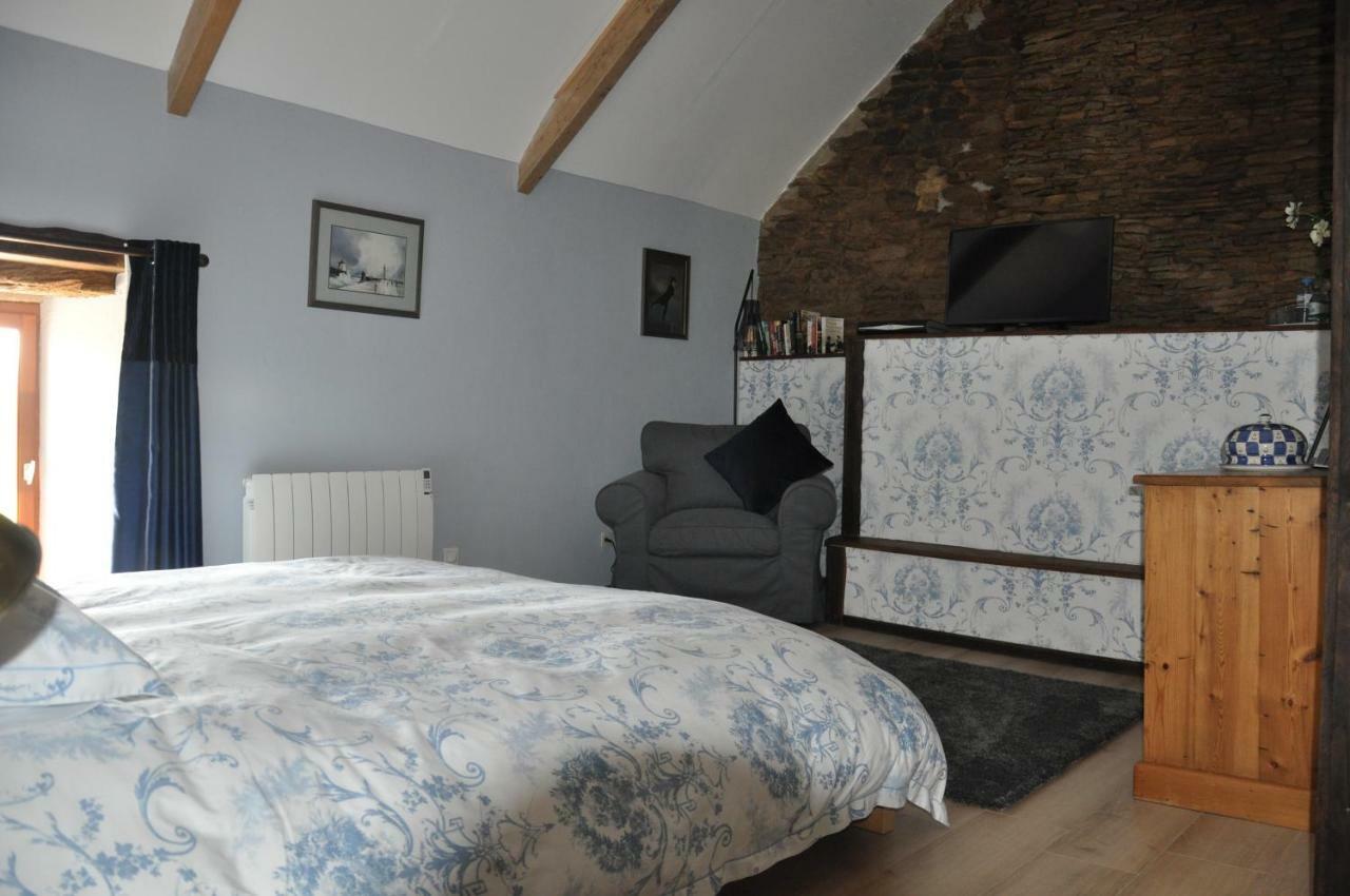 Bed and Breakfast La Vieille Laiterie Plessala Esterno foto
